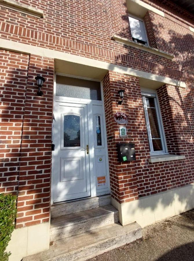 ホテル Le Relais De L'Aube Villers-Bretonneux エクステリア 写真